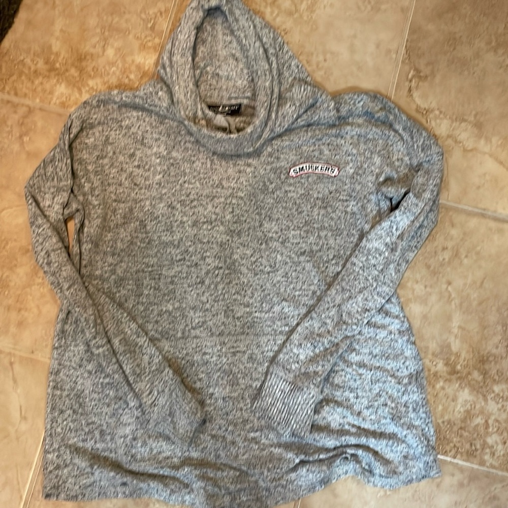 The JM Smucker co , Smuckers women’s cowl neck sweatshirt medium
